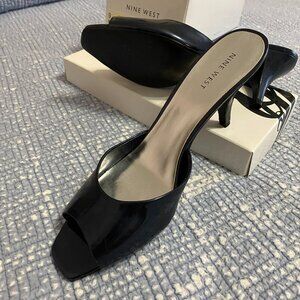 Navy Patent Slip On Ladies Pumps-9M